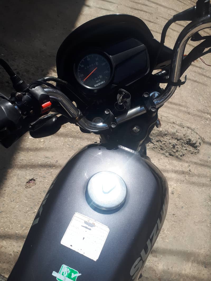 Suzuki GD 110 2018 10