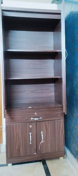 2 door wardrobe with 1 drawer & 1 locker 2