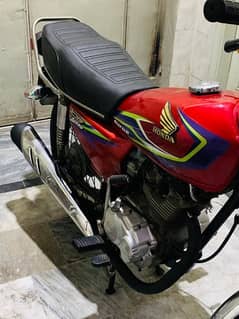 Honda 125 Lahore number 2013 model