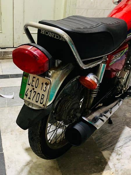 Honda 125 Lahore number 2013 model 2