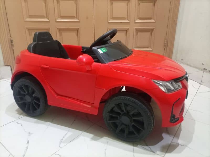 Scratch less 10/10 Baby Kids Car Electric 5