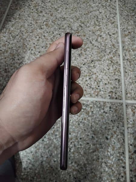 Samsung S9 plus 4