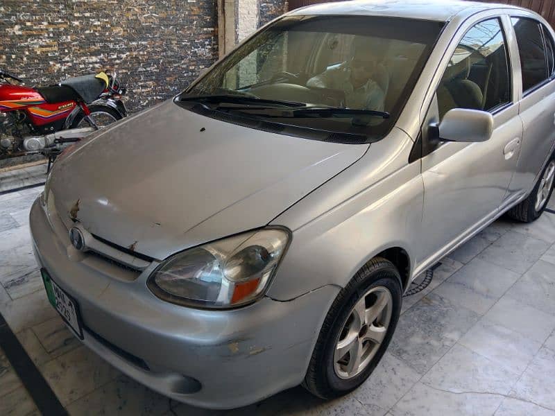 Toyota Platz 2007 2