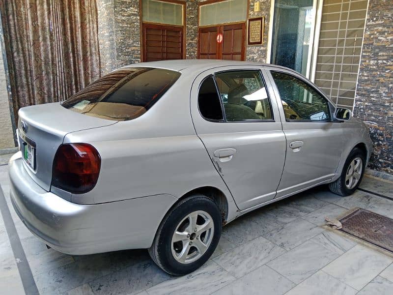 Toyota Platz 2007 6