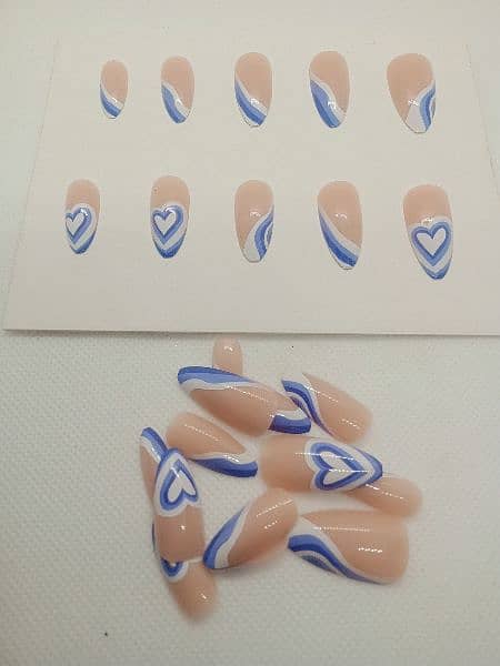 False nails professional 14