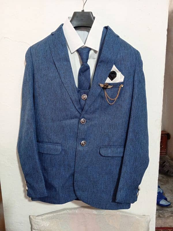 Three piece suit for 11-13yr boy 1