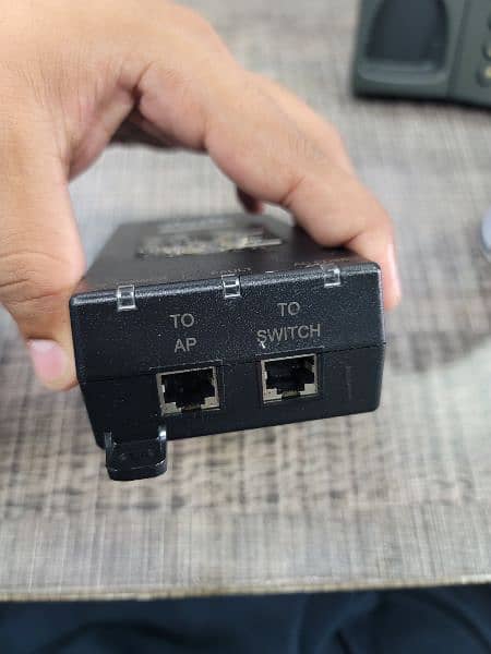 Cisco 56V PoE injector 1