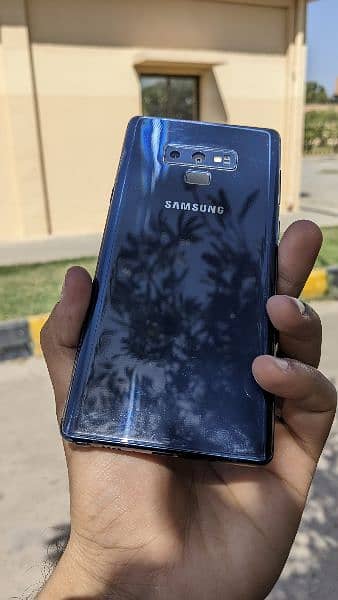 Samsung Note 9 4