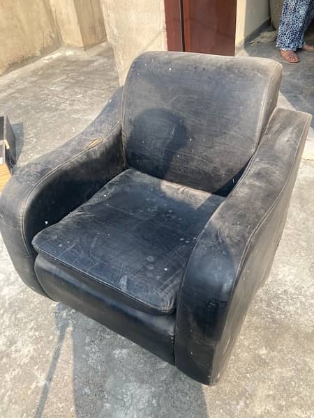 2 single seater sofa for sale 2