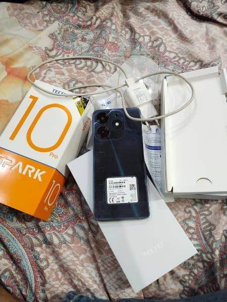 Tecno Spark 10 pro 0