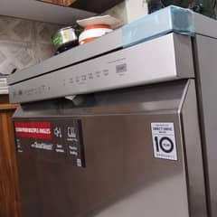 LG dishwasher 8 program 14 plate settings  DFB512FP for sale brand new