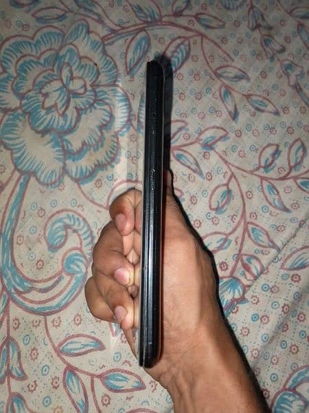 Tecno Pop 5 black 2