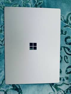 Microsoft surface 2 laptop i5 8th generation 0