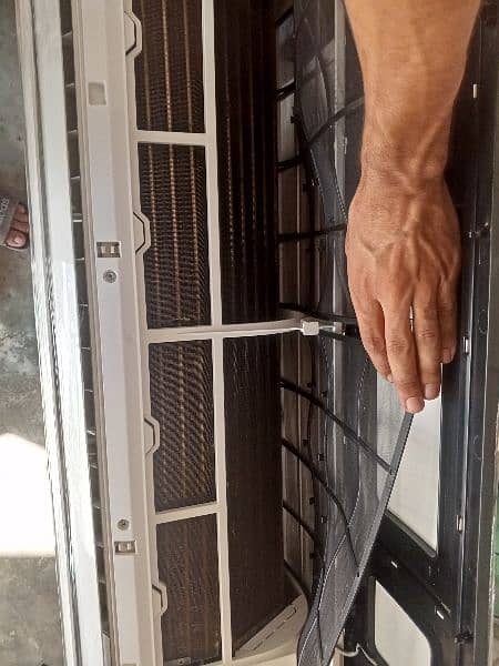 Haier Split Ac good condition urgent for sale 1