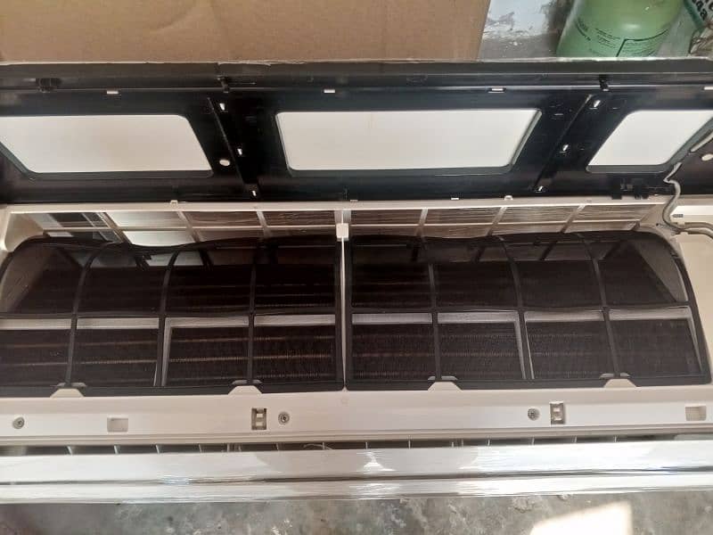 Haier Split Ac good condition urgent for sale 4