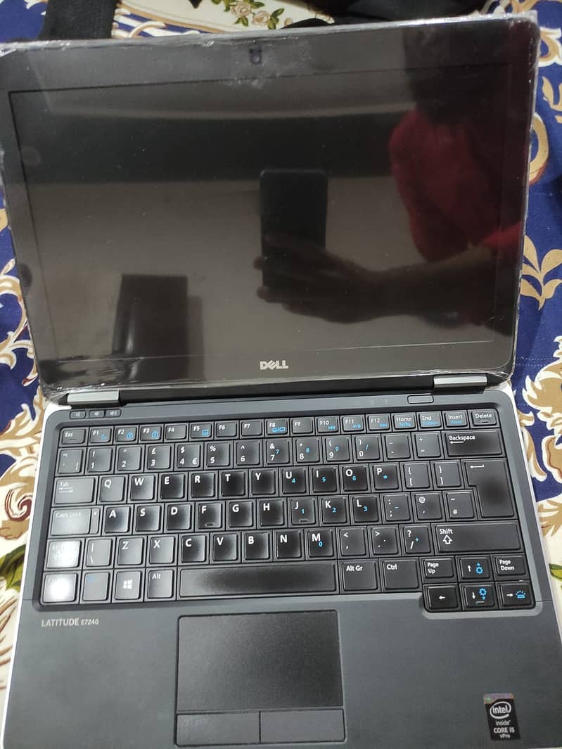 Dell Latitude E7240 for Sale 1