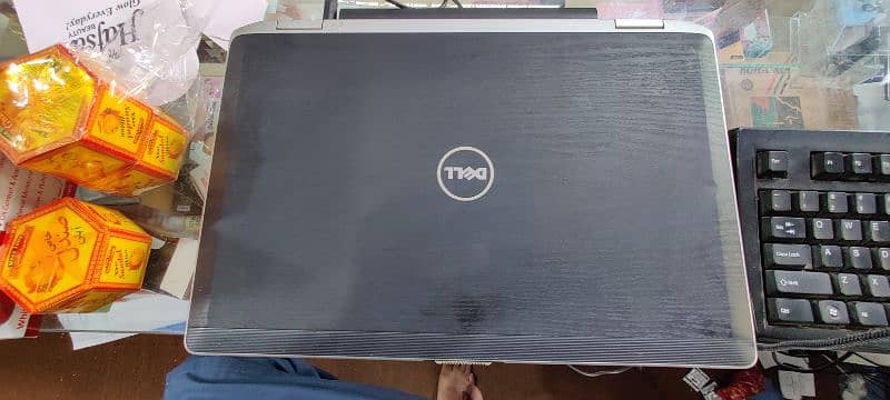 LAP TOP URJENT SALE 0.301. 84=96;895 1