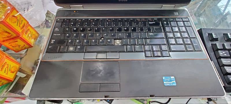 LAP TOP URJENT SALE 0.301. 84=96;895 5