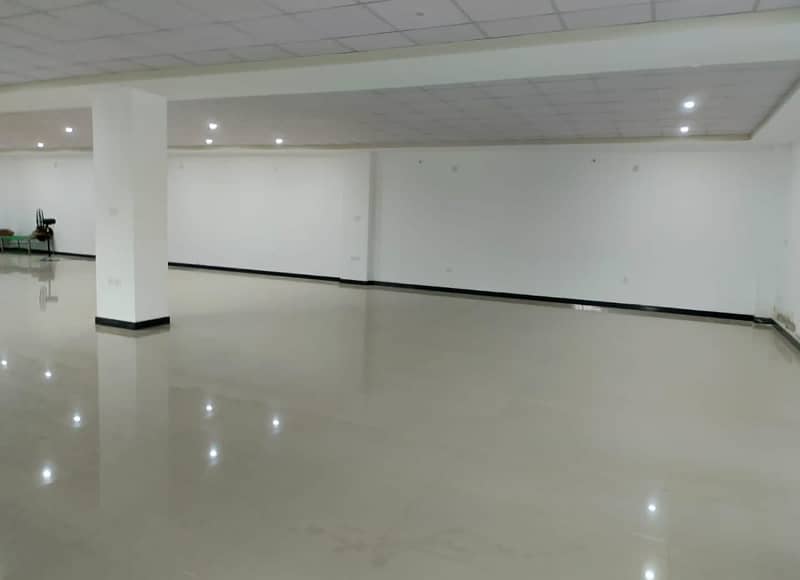 7500sqft G-9 INT Center Brand New Office Available, Lift Installed And Huge Parking Available 4