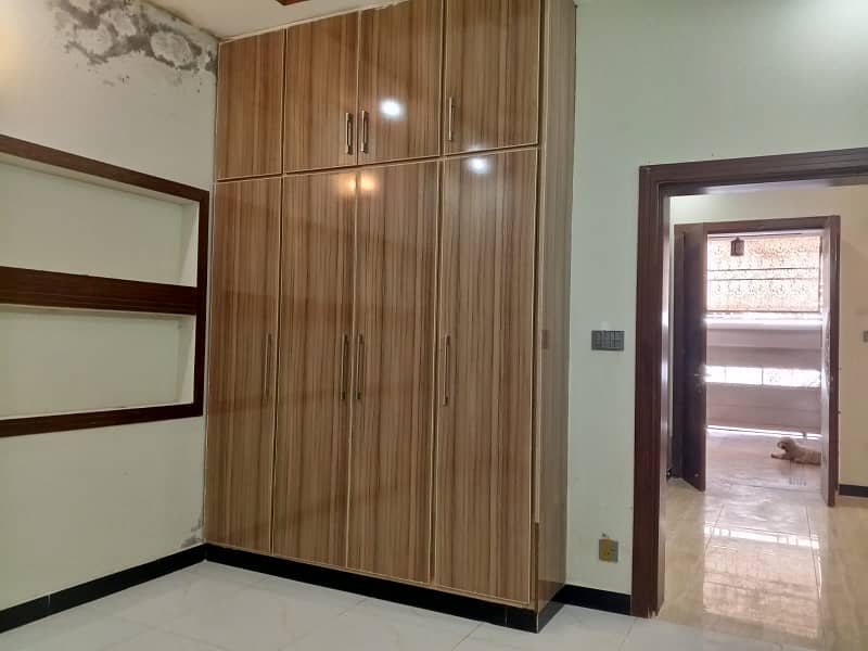 5 marla portion available for rent in h 13 Islamabad 3