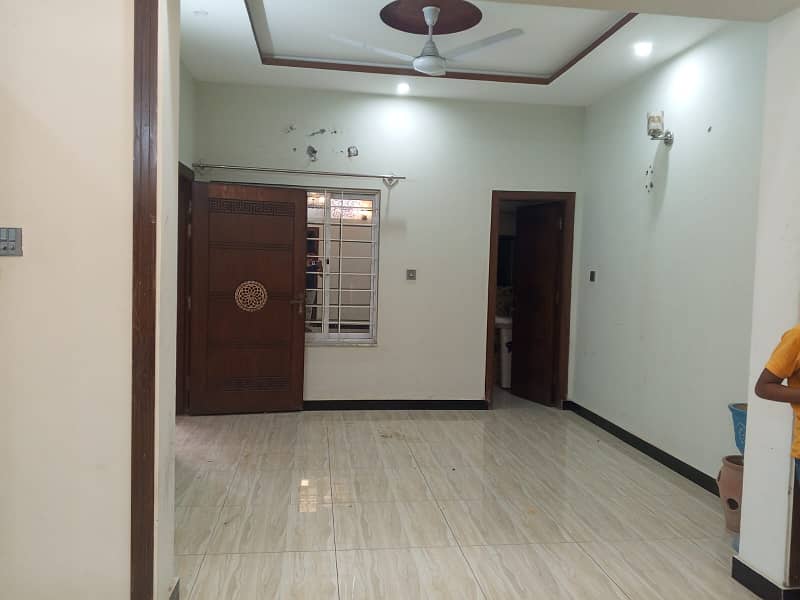 5 marla portion available for rent in h 13 Islamabad 12