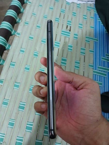 ONE PLUS 7 PRO 8GB RAM 256 MEMORY NON PTA 5