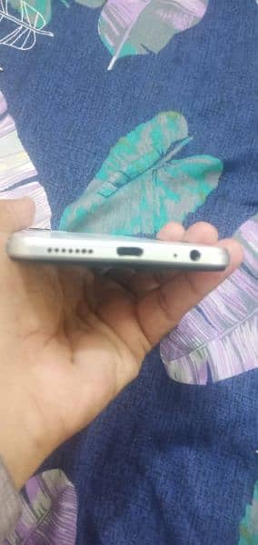 infinix hot 12--6/128gb good condition only mobile 5