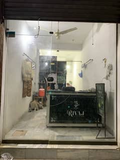 10/10 Glass door in new condition size