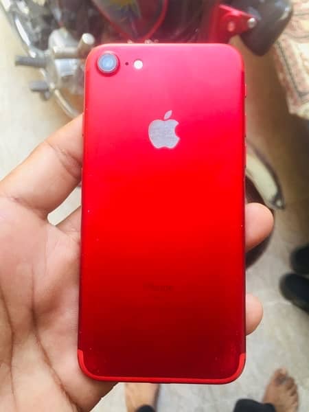 iPhone 7  red colour 1