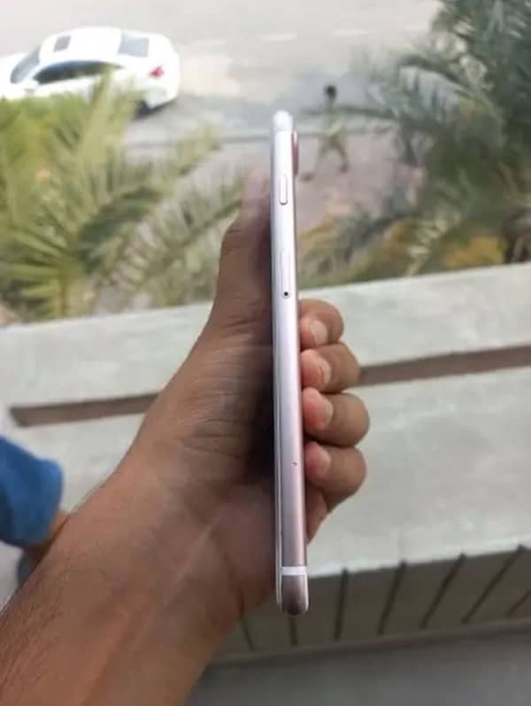 iPhone 7 plus non PTA 2