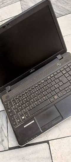 Fujitsu 4gb/250gb laptop for sale