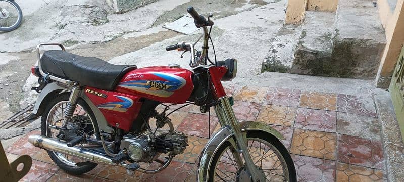 hero bike 70 4