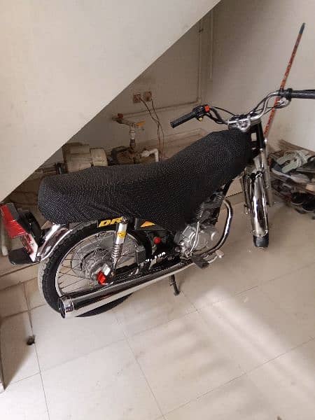 125cg honda model 2004 location Gulshan Iqbal block 10 2