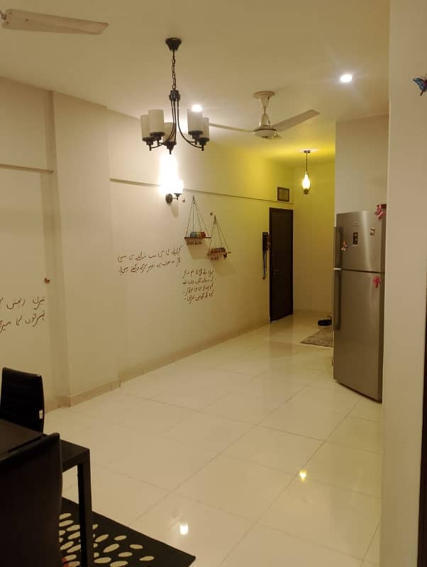 Beautiful Flat 3 Bed Dd 1700 SQ FT With Life And Car Parking Available For Rent In DHA PHASE 4 19