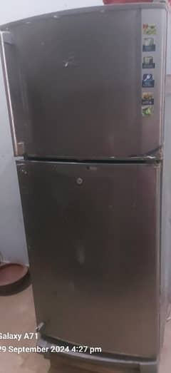 Dawlance fridge for sale