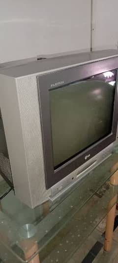 LG FLATRON TV