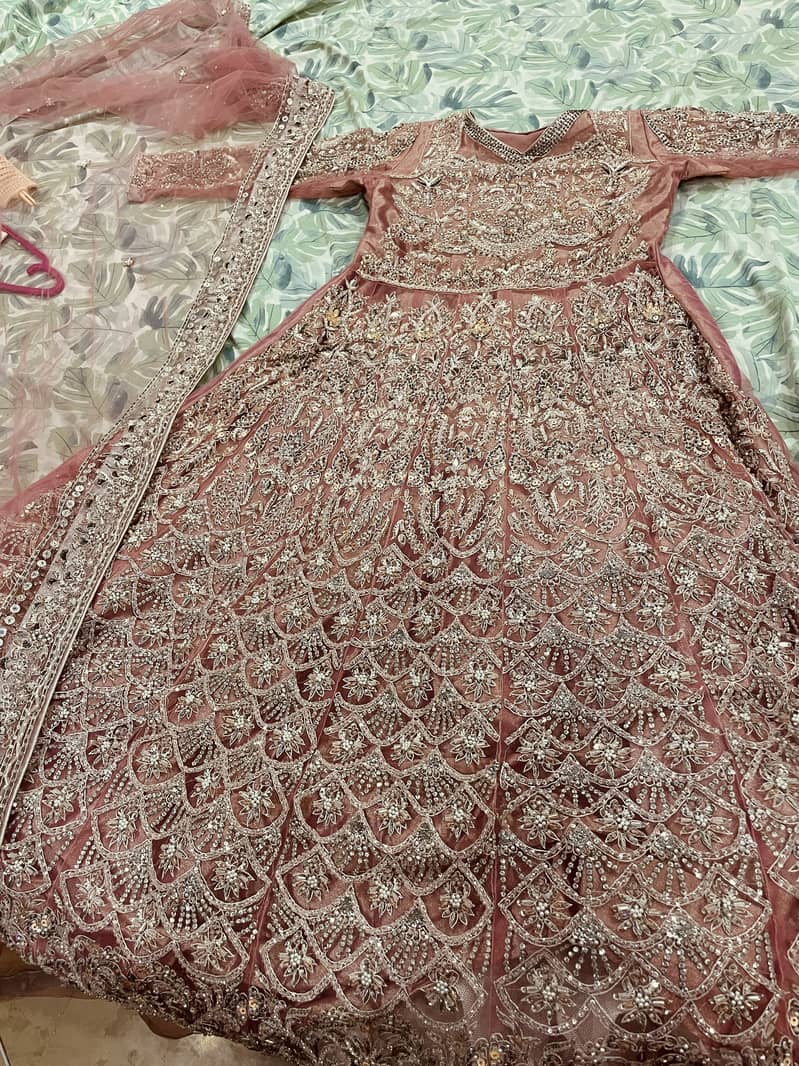 Heavy Bridal lehnga for sale 2