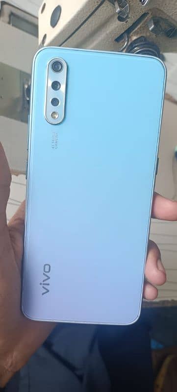 vivo s1 +923154803040 9