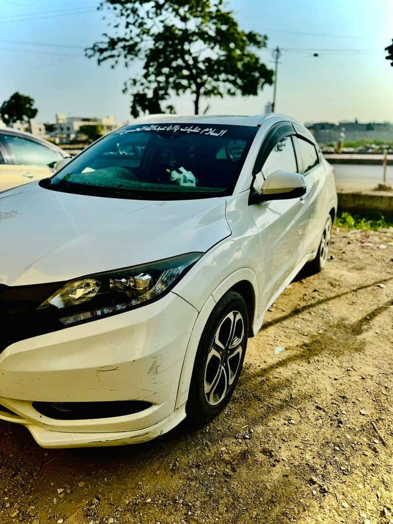 Honda Vezel 2014  Hybrid Z 4