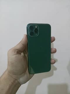 iPhone 11 pro. 64 GB factory unlock panel changed battry on service