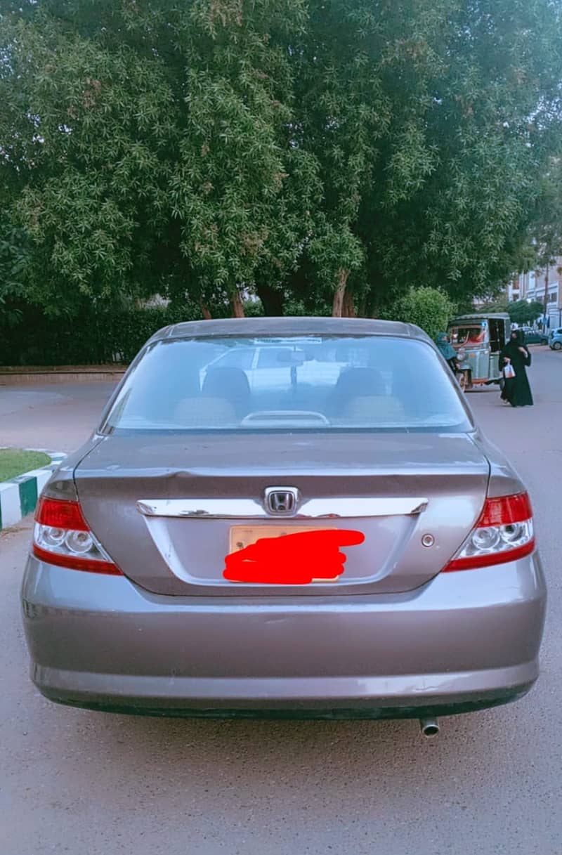 Honda City IDSI 2005 1.3 11