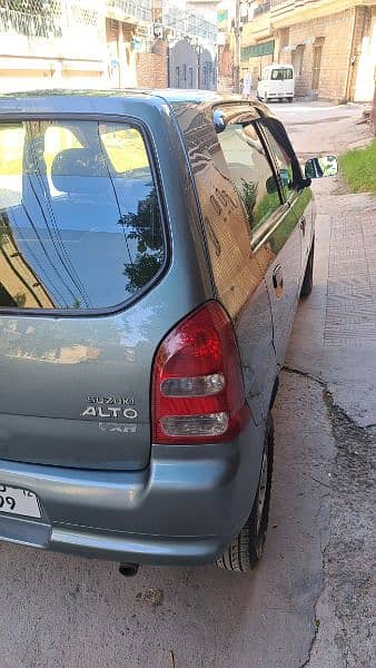 Suzuki Alto 2012. . excellent condition 3