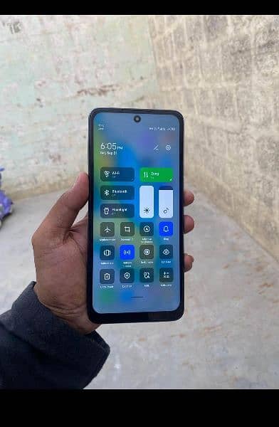 Tecno camon 18premium 5