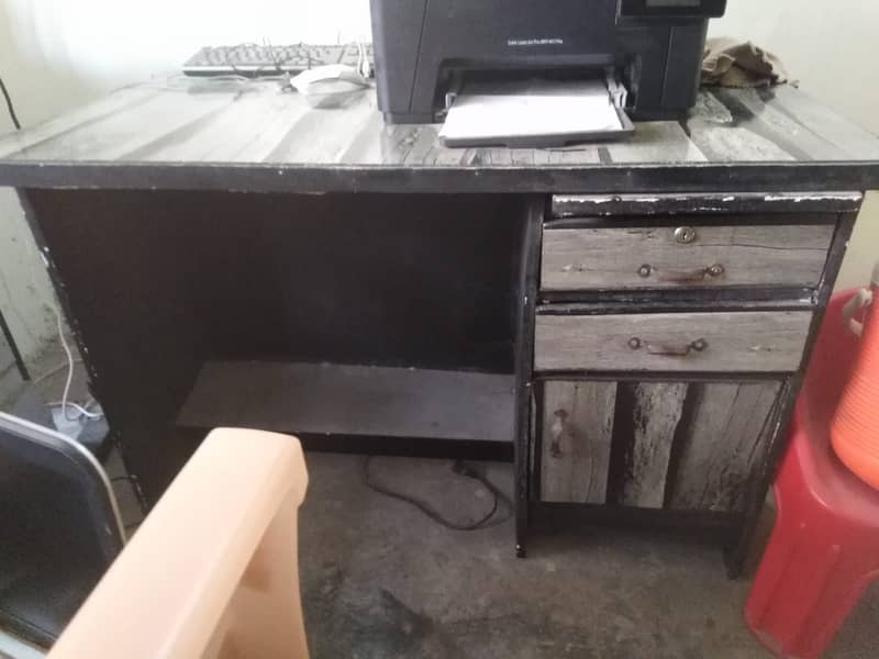 Mobile Counter And Table Urgent For Sell 3