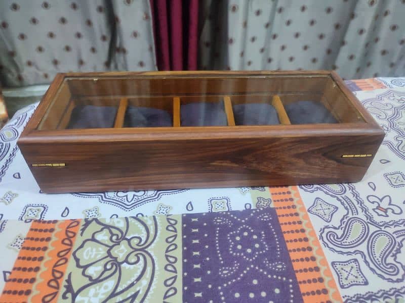 Wooden watches box 3