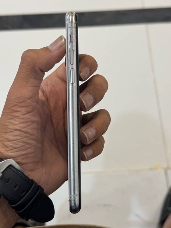 iphone x 64gb pta approved 4