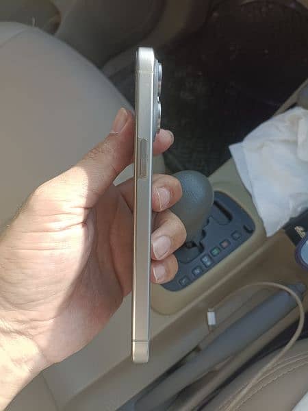 iPhone 15 pro max 256gb Hong Kong model 4