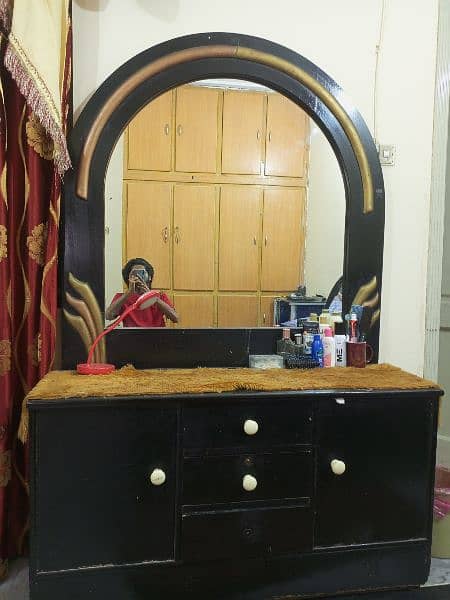 bed + mattress and dressing table for sale 4