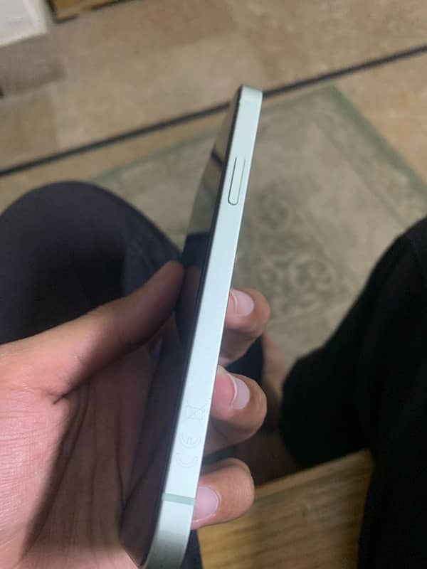 iPhone 12 64gb with box non pta 5