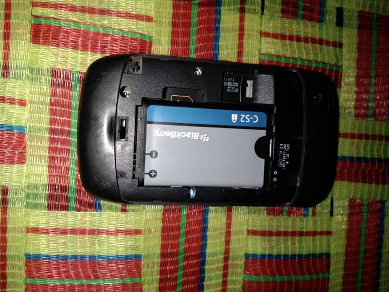 Blackberry Curve non pta available for sale 3